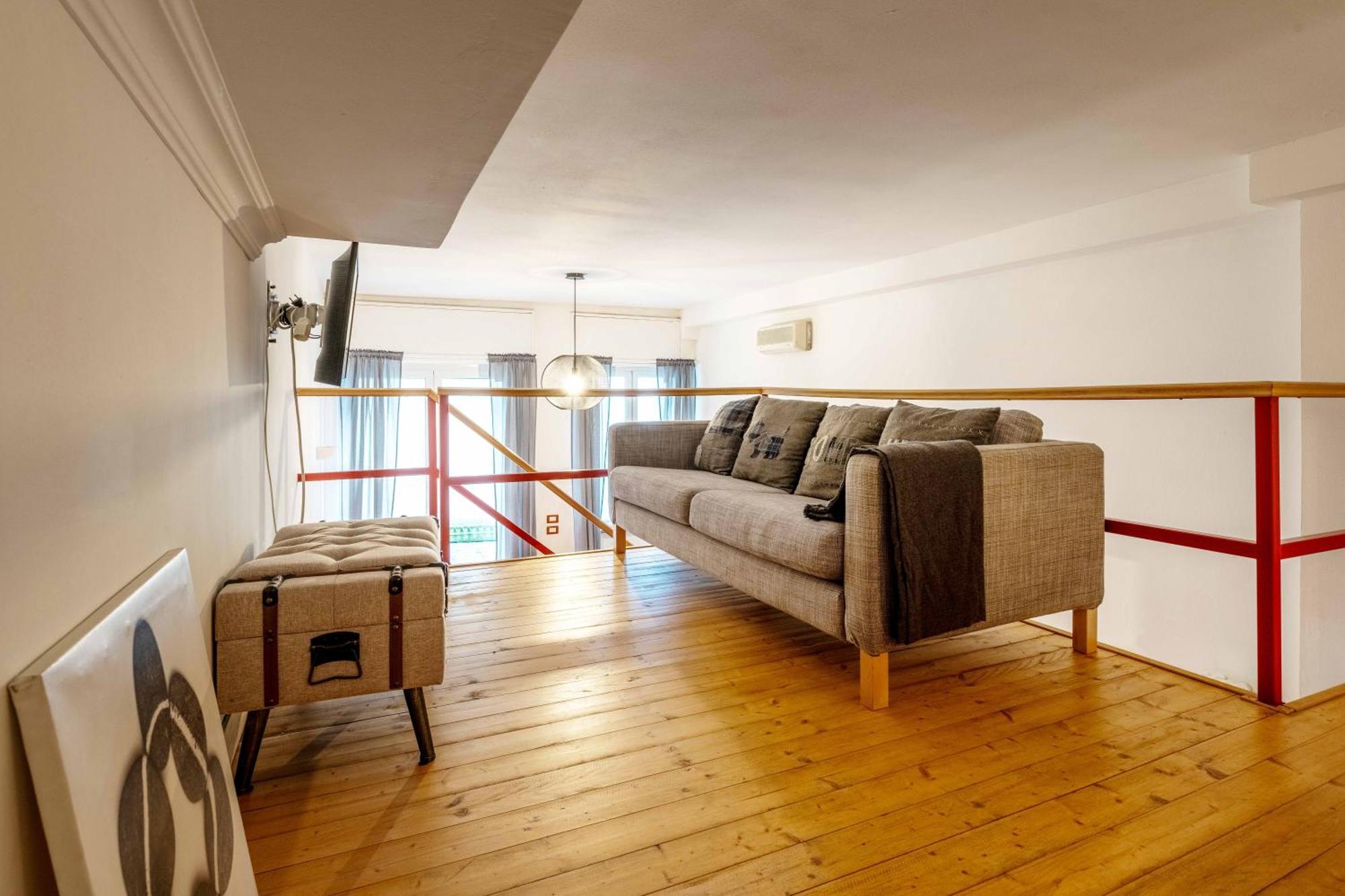 One Bedroom Apartment With Terrace Near Duomo 밀라노 외부 사진