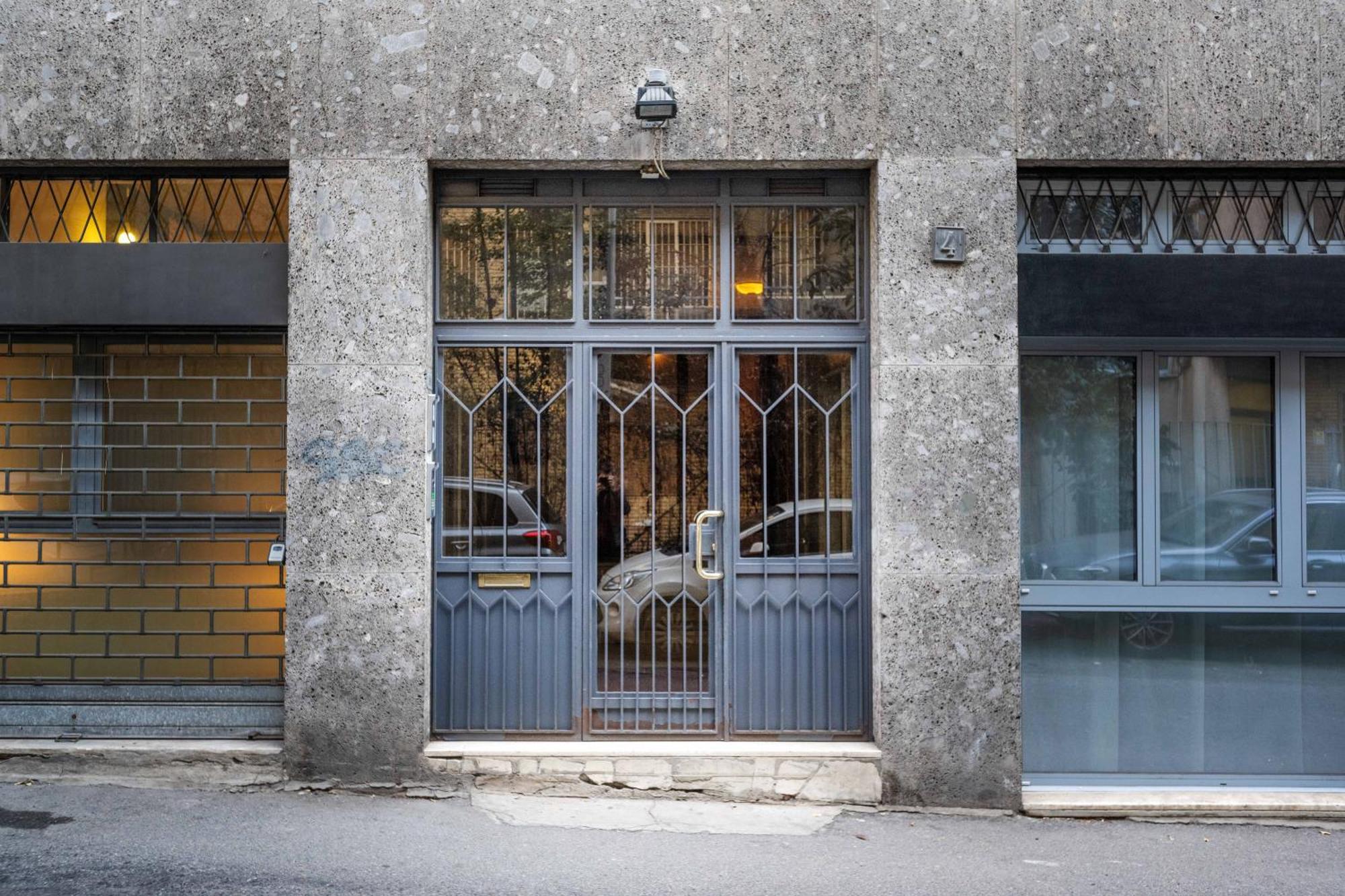 One Bedroom Apartment With Terrace Near Duomo 밀라노 외부 사진
