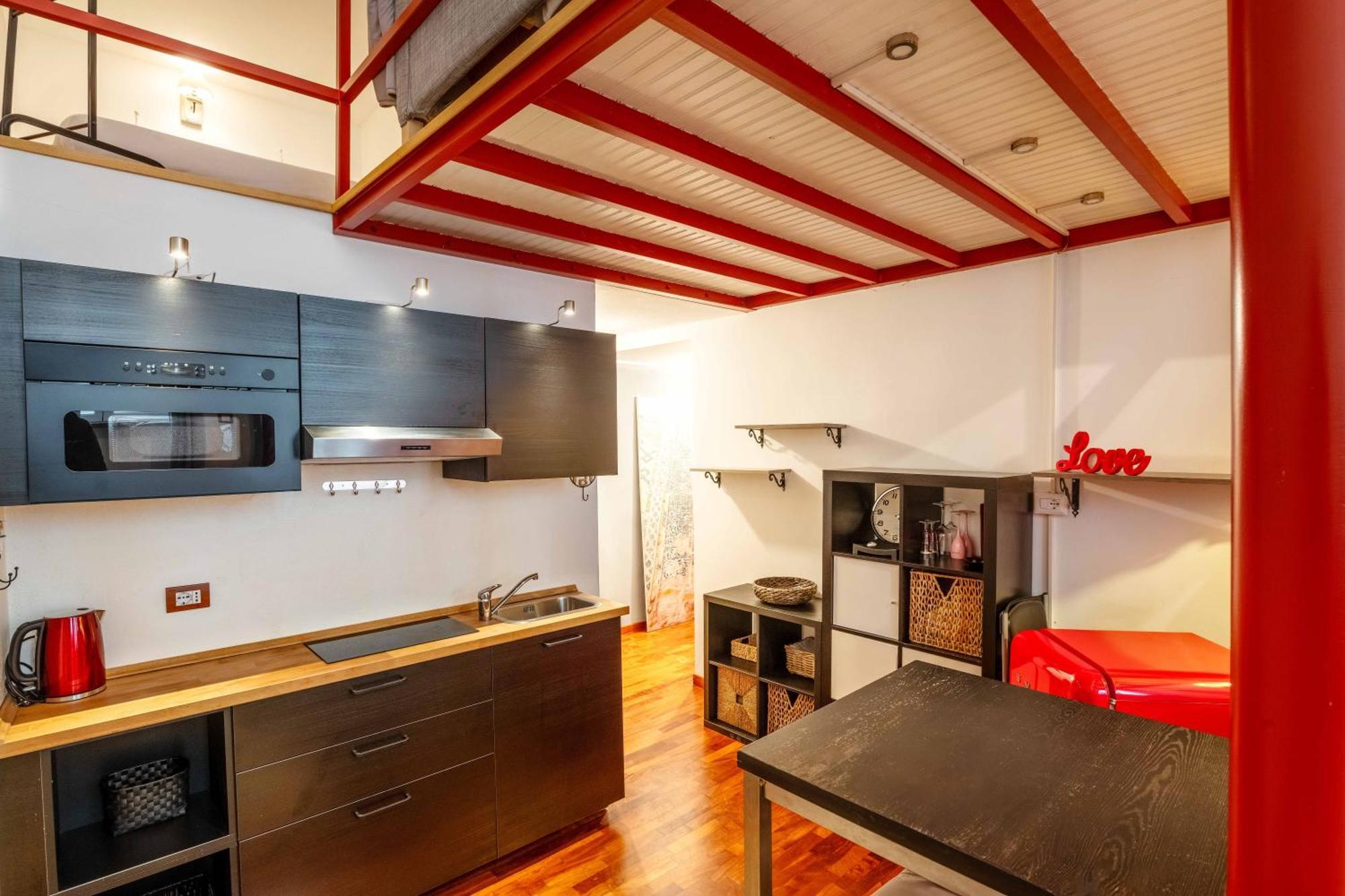 One Bedroom Apartment With Terrace Near Duomo 밀라노 외부 사진